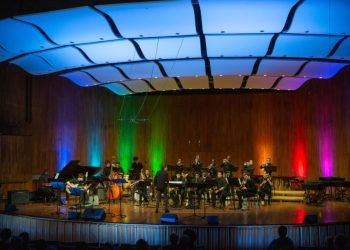 Teatro Amazonas recebe show gratuito com músicos americanos, artistas brasileiros, indígenas e compositoras indicadas ao Grammy