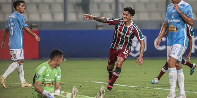 FLUMINENSE CANO VITORIA LIBERTADORES