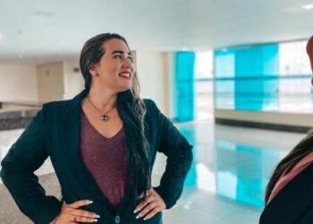 Ismaely Siqueira conseguiu seguir a vida com terapia e rede de apoio