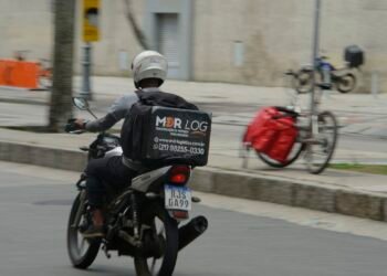 Abertura de empregos subiu 97,6% em relação a março do ano passado(Tomaz Silva/Agência Brasil)