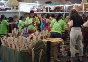 artesãos em feiras nacionais