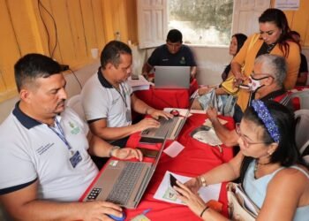 Microempreendedores podem adquirir financiamento por meio do 'Crédito Solidário' (Breno Brandão/Secom)