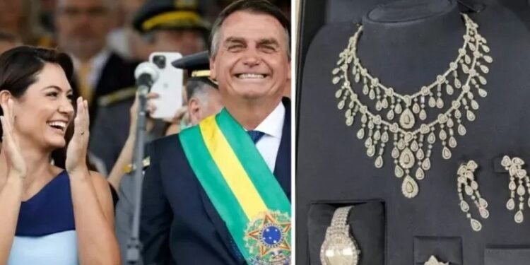 Bolsonaro confessou, em depoimento, que conversou com ex-chefe da Receita Federal sobre joias sauditas (Reprodução/ABr)