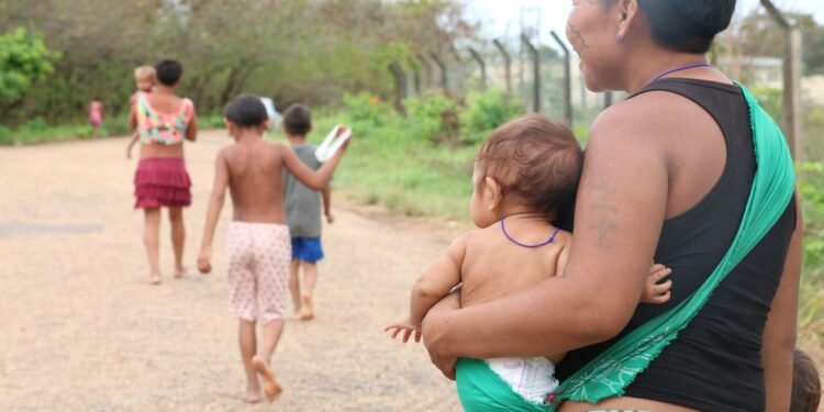 Centro de Referência em Saúde Indígena é inaugurado em terra Yanomami