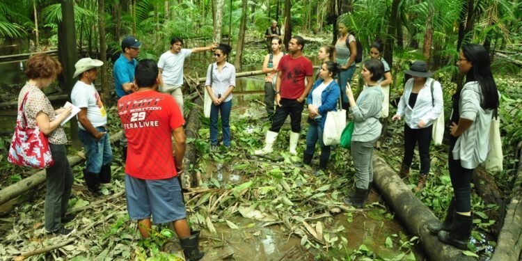 simpósio sobre agronomia no Vale do Rio Madeira