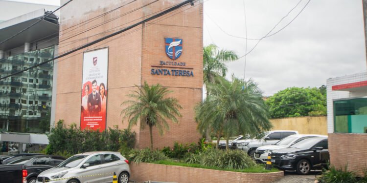 Faculdade Santa Teresa audiências de conciliação
