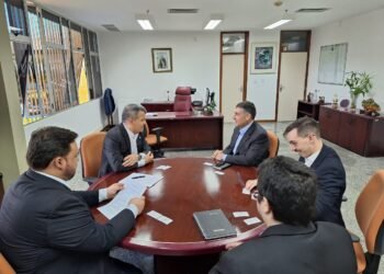 Embaixador canadense visita a Suframa