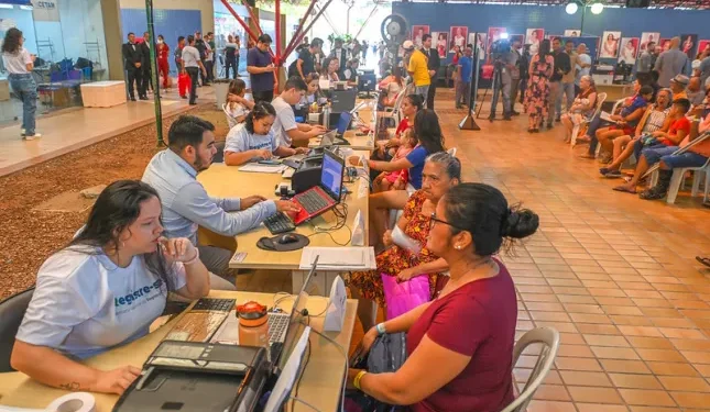 Regis-Semana Nacional do Registro Civil atende exclusivamente pessoas em situação de rua, ribeirinhos, indígenas e refugiados