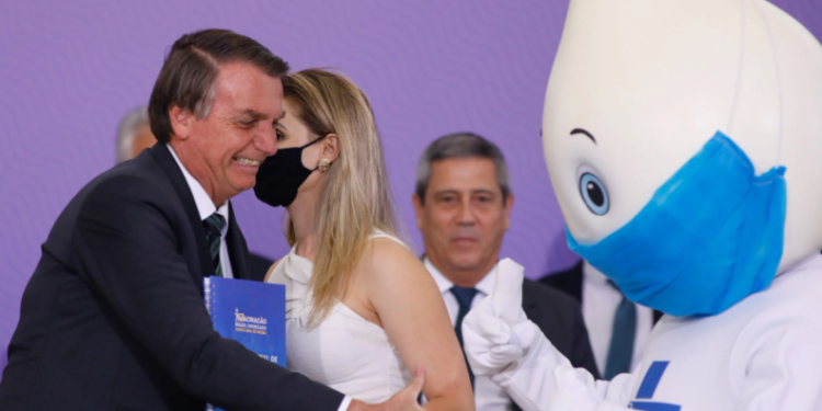 bolsonaro-ze-gotinha