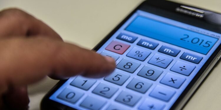 Lula assina MP que amplia isenção de IR para R$ 2.640