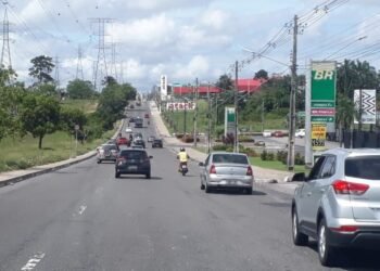 Interdição de um trecho da Avenida Barão do Rio Negro para dar acesso a av. das Torres