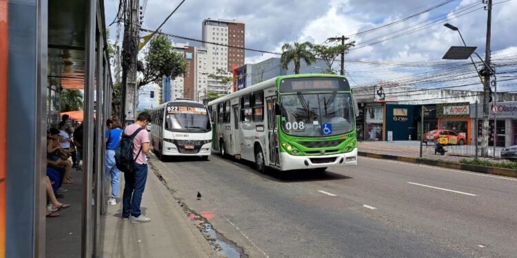 Transporte público ônibus tarifa Manaus