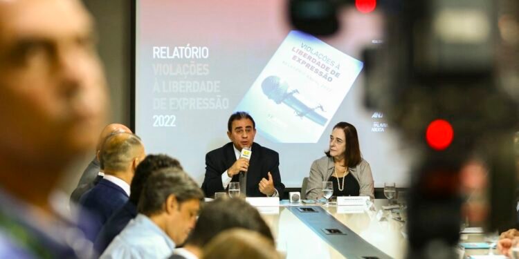 relatorio-abert_mcamgo_abr_100520231818-6 (2)