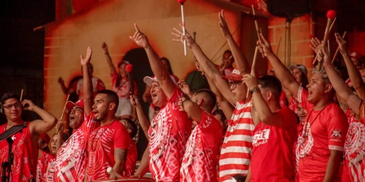 Garantido realiza primeiro ensaio