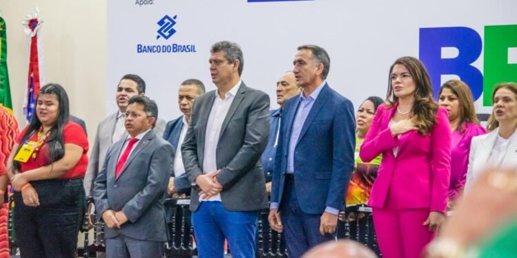 Plenária do PPA Participativo é realizada em Manaus com ministros de Lula 1