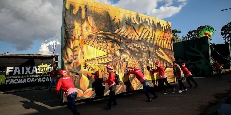 Bumbódromo Parintins alegorias