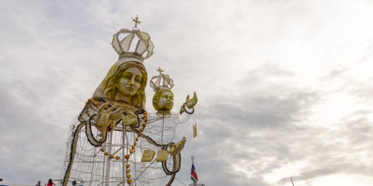 A Romaria das Águas promete ser um evento inesquecível, unindo a religiosidade e a arte em uma celebração única (1)