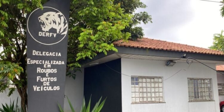 Delegacia Especializada em Roubos e Furtos de Veículos (1)