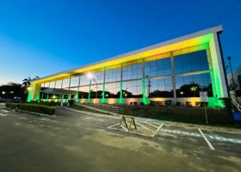 Fachada prefeitura de Manaus