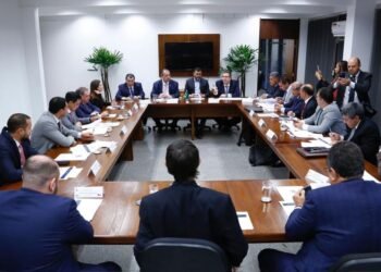 Líder da bancada do Amazonas no Congresso (2)