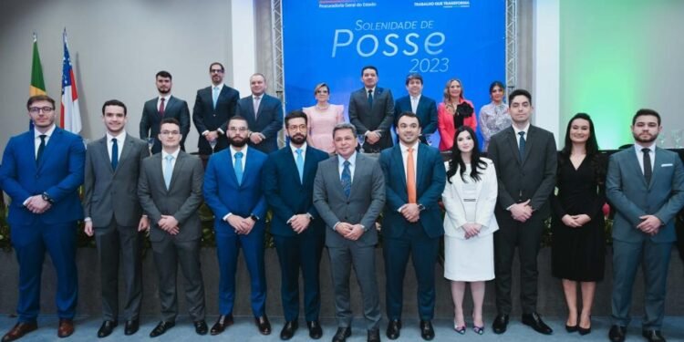 Novos procuradores e servidores tomam posse na PGE-AM (5)