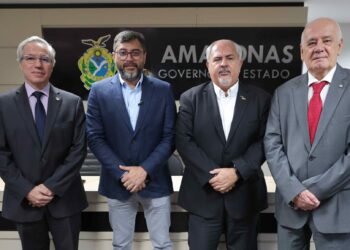 Wilson Lima sanciona lei que possibilita regularização de contribuintes inscritos em dívida ativa com o Estado-Diego Peres-02 (1)