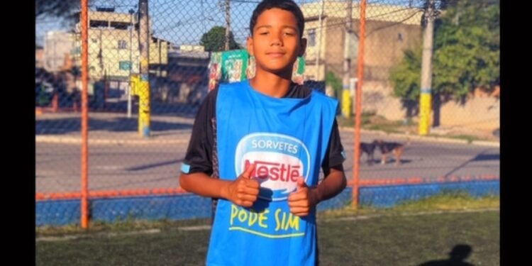 adolescente Yan Gabriel Marques de Amorim