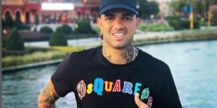 jogador-O grupo invadiu o local e partiu para a gressão ao meia-atacante do Corinthians