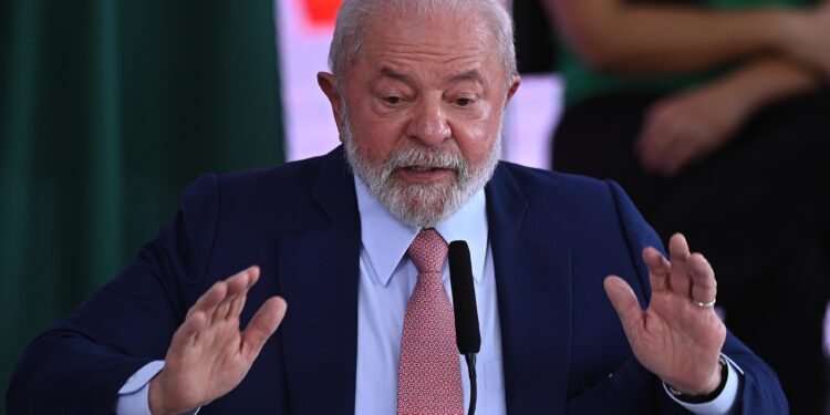 GEERT VANDEN WIJNGAERT/ASSOCIATED PRESS/Estadão Co