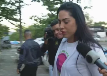 monique-medeiros-henry