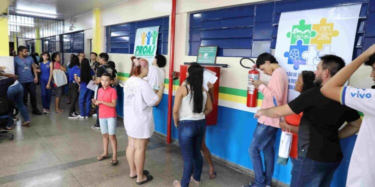 Acao-na-Escola-Antonio-Lucena