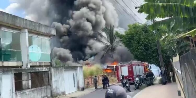 Incêndio Manaus
