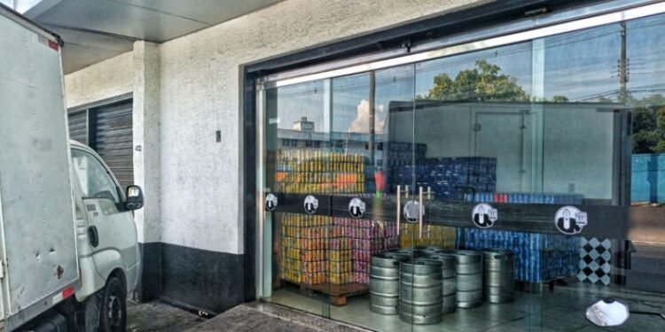 Distribuidora de bebidas roubo