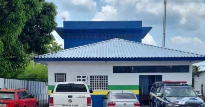 ‘Rede de Proteção II’ cumpre dois mandados de busca e apreensão e apreende adolescente, em Itapiranga