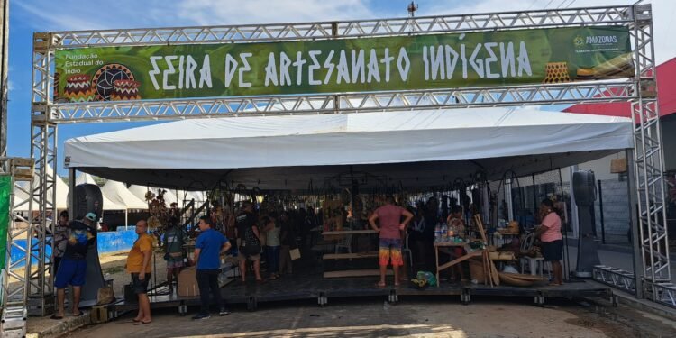 FEIRA-DE-ARTESANATO-INDIGENA-FEI