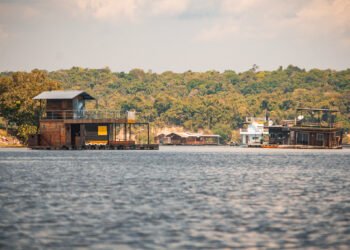 Flutuantes Tarumã-Açu