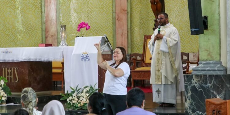 Missa-marca-abertura-da-Semana-da-Pessoa-com-Deficiencia-Intelectual-e-Multipla-na-rede-de-ensino-da-Prefeitura-de-Manaus