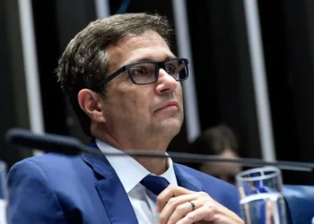 Tema fiscal tem ficado mais claro no mundo, diz Campos Neto