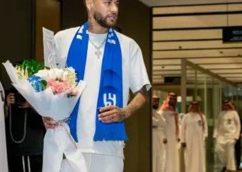 neymar-desembarca-na-arabia-saudita