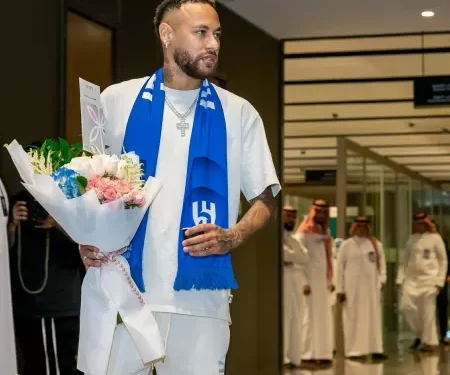 neymar-desembarca-na-arabia-saudita