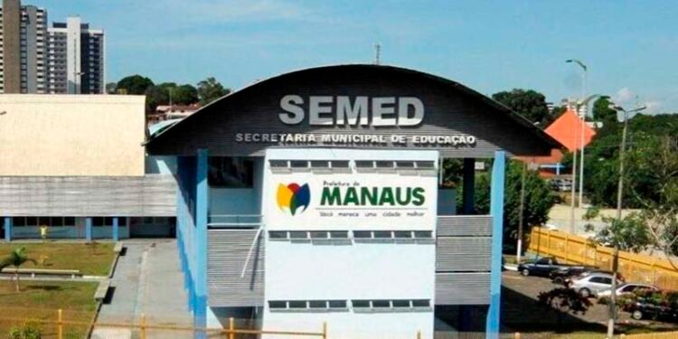 Alunos do turno matutino foram dispensados devido apagão, diz Semed