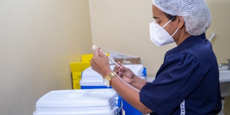 Covid-19: Manaus oferta nove pontos de imunização neste sábado