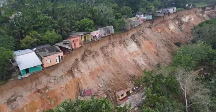 Deslizamento em Manicoré