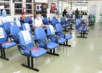 Serviços Amazonas Feriado