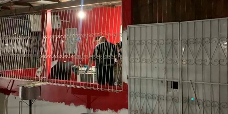 Homem-e-morto-com-tiros-e-golpes