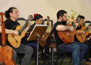 Orquestra-de-Violoes-do-Amazonas