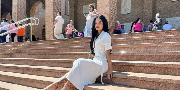 Tati zaqui pensa em mudar carreira musical