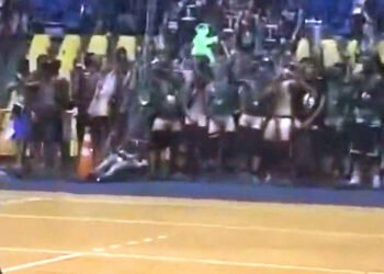 alunos de medicina expulsos