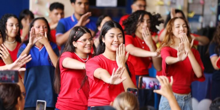 festival-tradicional-japones-Bon-Odori