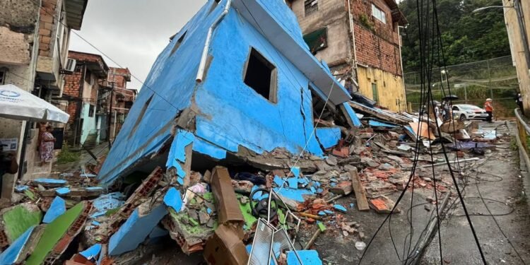 predio-irregular-desaba